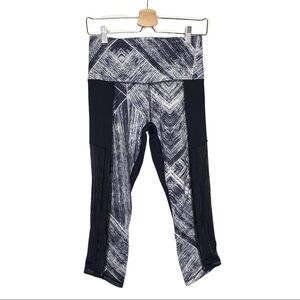 Lululemon Hot To Street Crop Heat Wave White Black / Black